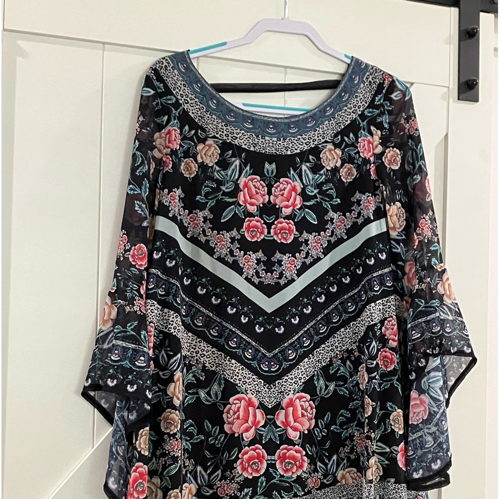 One the land brand Size Large midi dress.